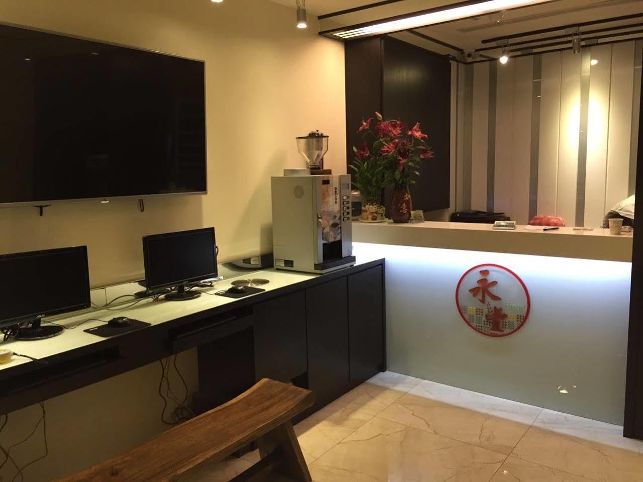 Yung Feng Hotel Keelung Exterior photo